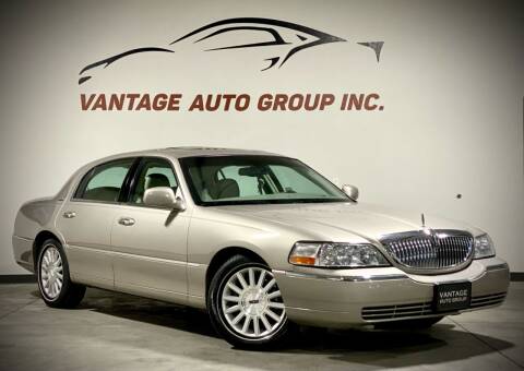 2003 Lincoln Town Car for sale at Vantage Auto Group Inc in Fresno CA