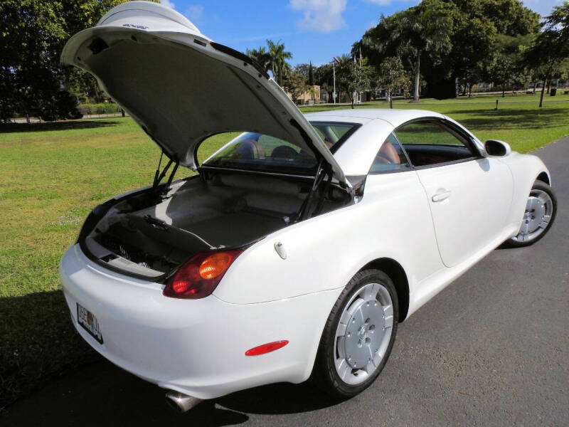 2004 Lexus SC 430