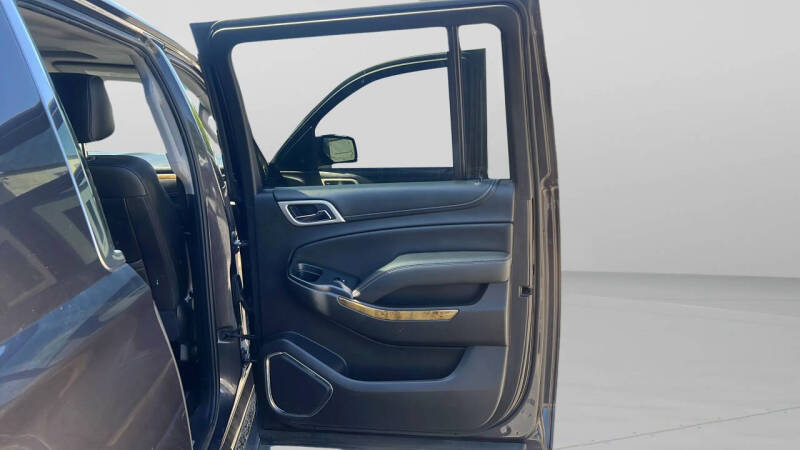 2017 GMC Yukon XL Denali