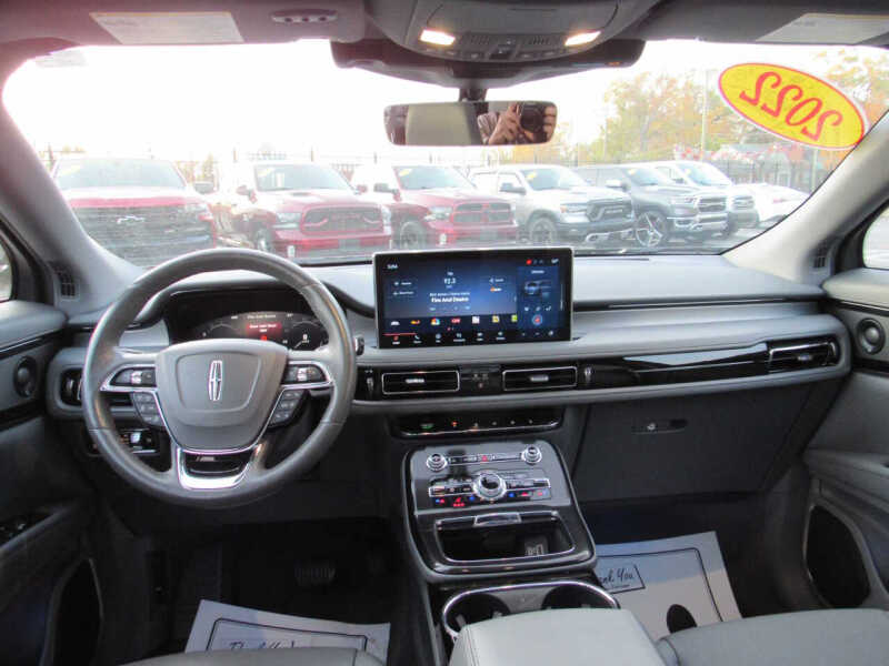 2022 Lincoln Nautilus Reserve