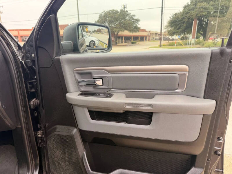 2019 RAM 1500 Classic