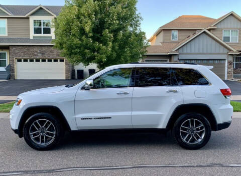 2017 Jeep Grand Cherokee for sale at You Win Auto in Burnsville MN