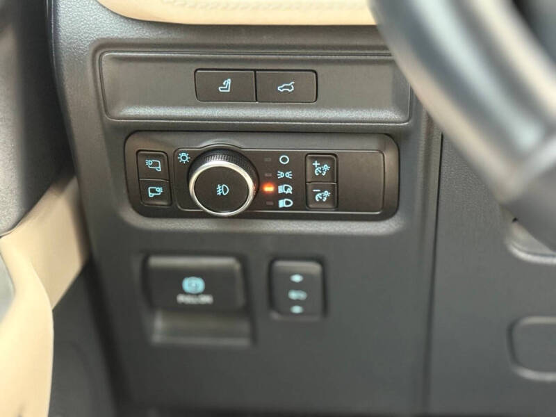 2023 Ford Expedition MAX Platinum