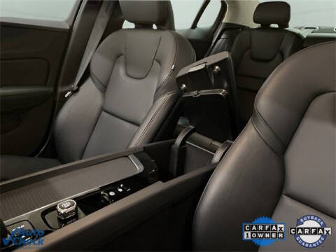 2025 Volvo S60 B5 Core