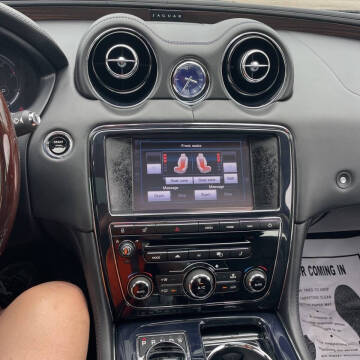 2012 Jaguar XJL Portfolio