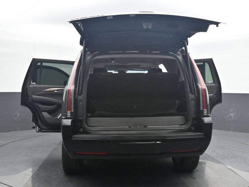 2019 Cadillac Escalade Luxury