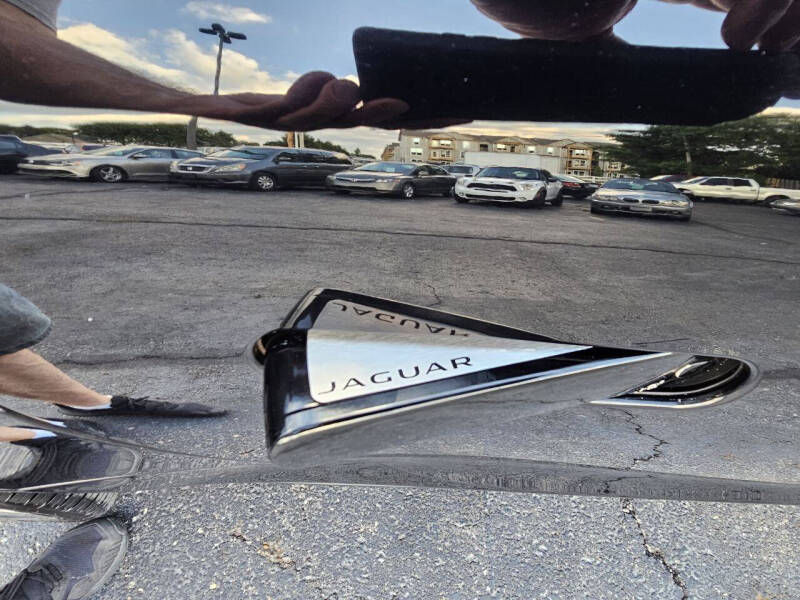 2014 Jaguar F-TYPE V8 S