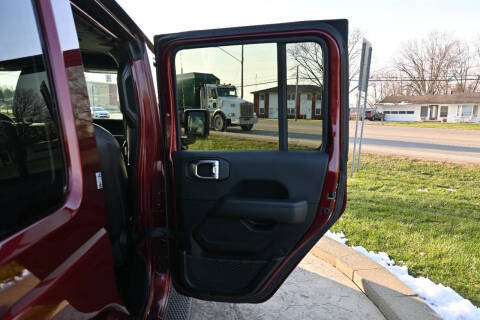 2021 Jeep Wrangler Unlimited Sahara Altitude