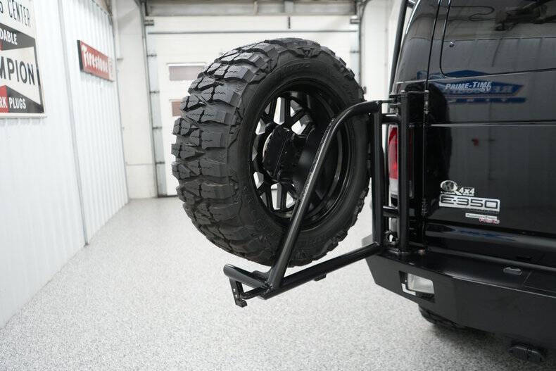 2013 Ford E-Series E-350 SD