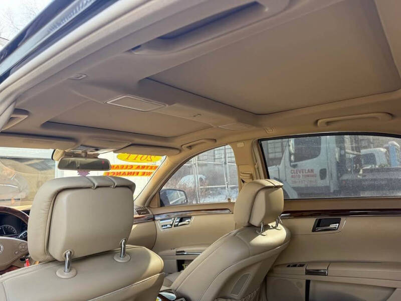 2011 Mercedes-Benz S-Class S 550 4MATIC