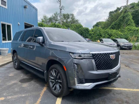 2022 Cadillac Escalade ESV Premium Luxury