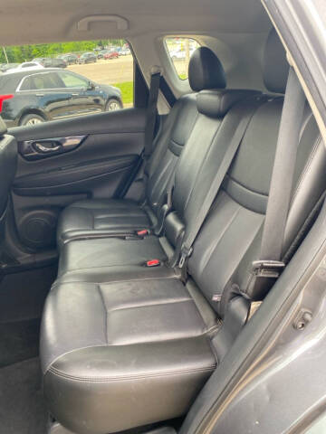 2019 Nissan Rogue S