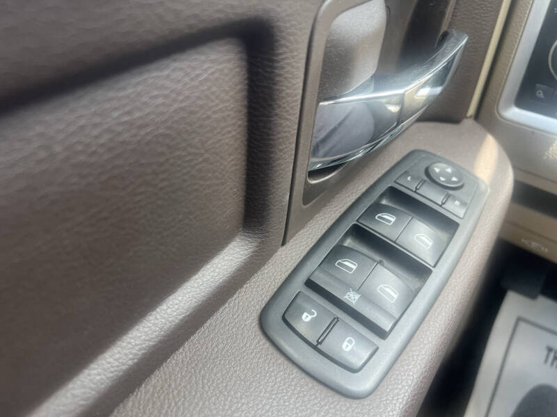 2011 RAM 1500 SLT