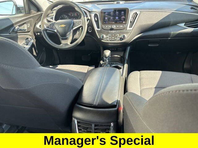 2024 Chevrolet Malibu LT