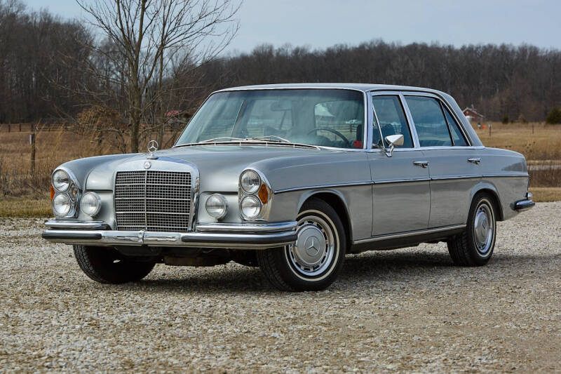 1969 Mercedes-Benz 300-Class for sale at ROUTE 36 MOTORCARS in Dublin OH