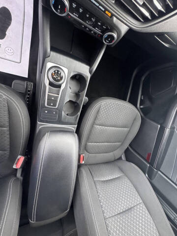 2025 Ford Escape Active