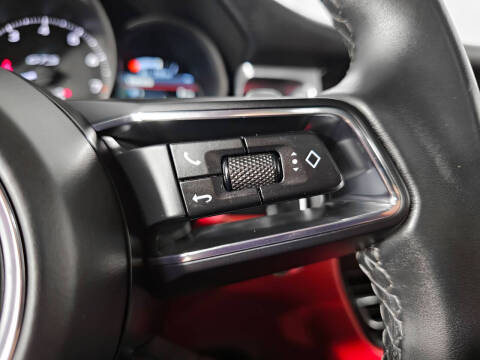 2022 Porsche Macan GTS
