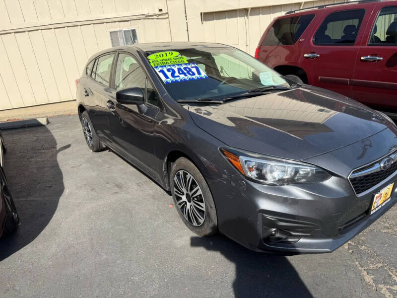 2019 Subaru Impreza 2.0i