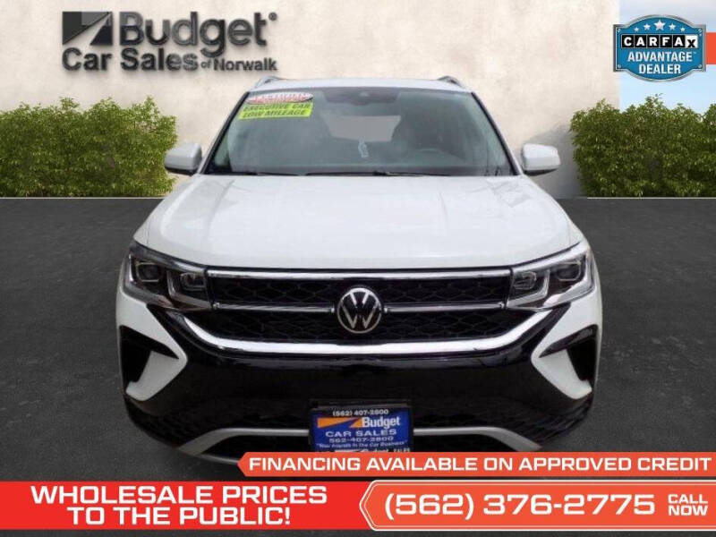 2024 Volkswagen Taos SEL 4Motion