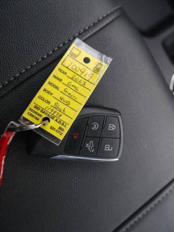 2023 GMC Sierra 1500