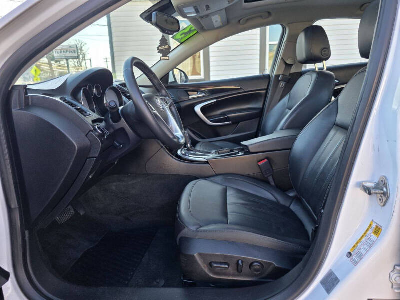 2013 Buick Regal Premium 2