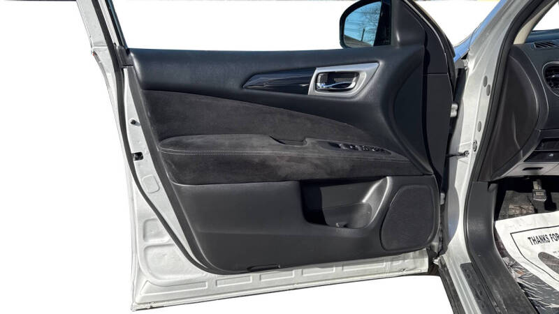 2015 Nissan Pathfinder