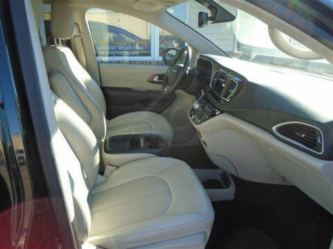 2021 Chrysler Voyager LXi