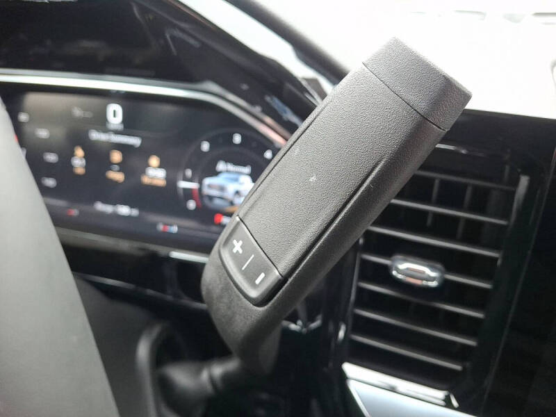 2026 GMC Sierra 1500 Elevation Standard