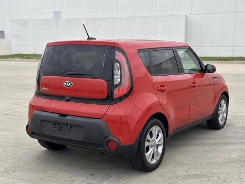2014 Kia Soul +