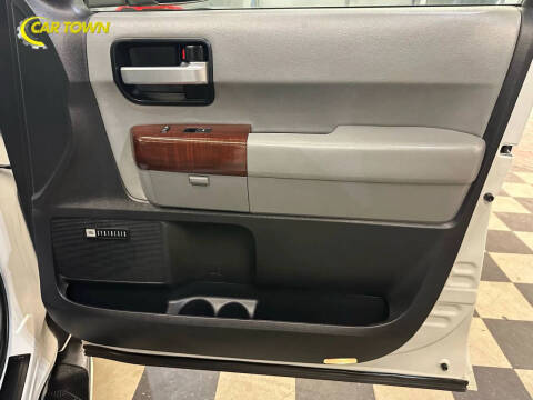 2017 Toyota Sequoia Platinum