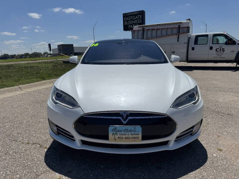 2016 Tesla Model S P85D