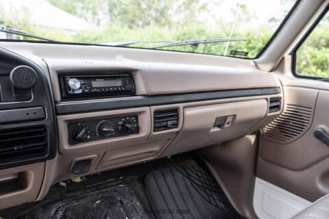 1992 Ford Bronco Custom