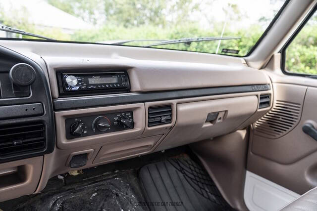 1992 Ford Bronco Custom