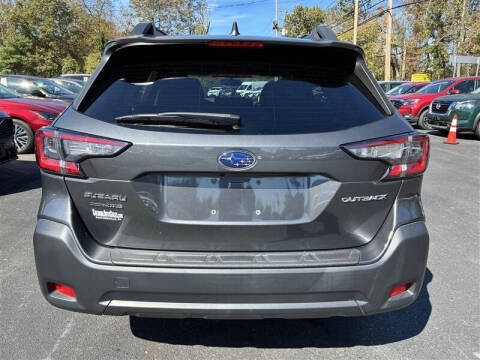 2023 Subaru Outback Premium