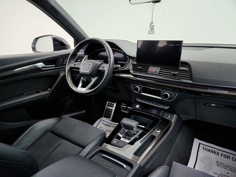 2023 Audi SQ5 3.0T quattro Prestige