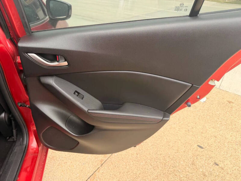 2015 Mazda MAZDA3 i Grand Touring