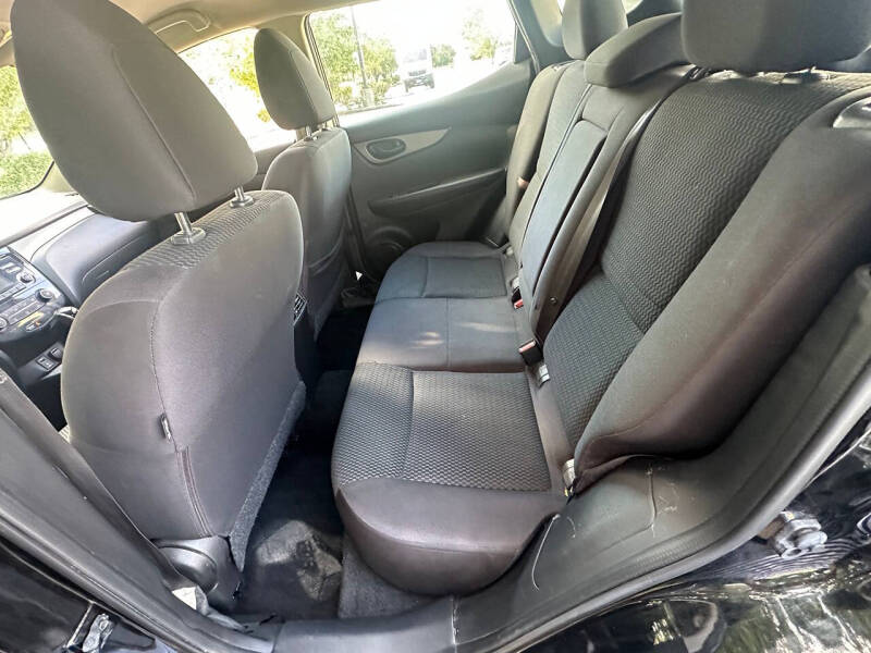 2018 Nissan Rogue Sport S