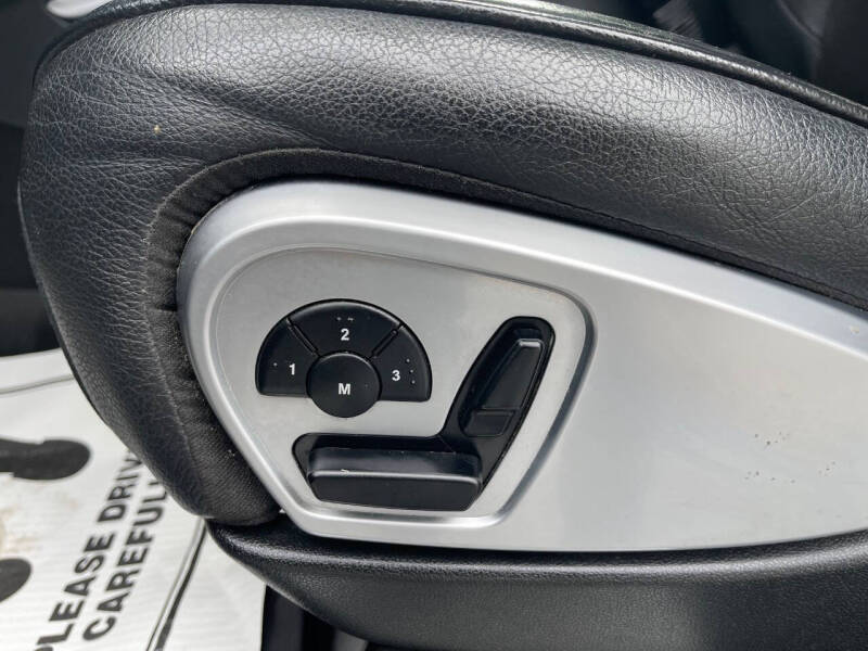 2011 Mercedes-Benz GL-Class GL 550 4MATIC