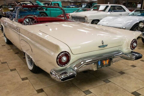 1957 Ford Thunderbird