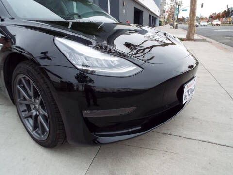 2019 Tesla Model 3 Standard Range Plus