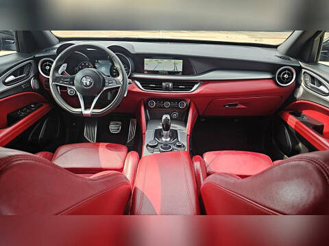 2019 Alfa Romeo Stelvio Ti Sport