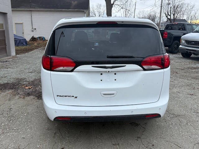 2020 Chrysler Pacifica Touring