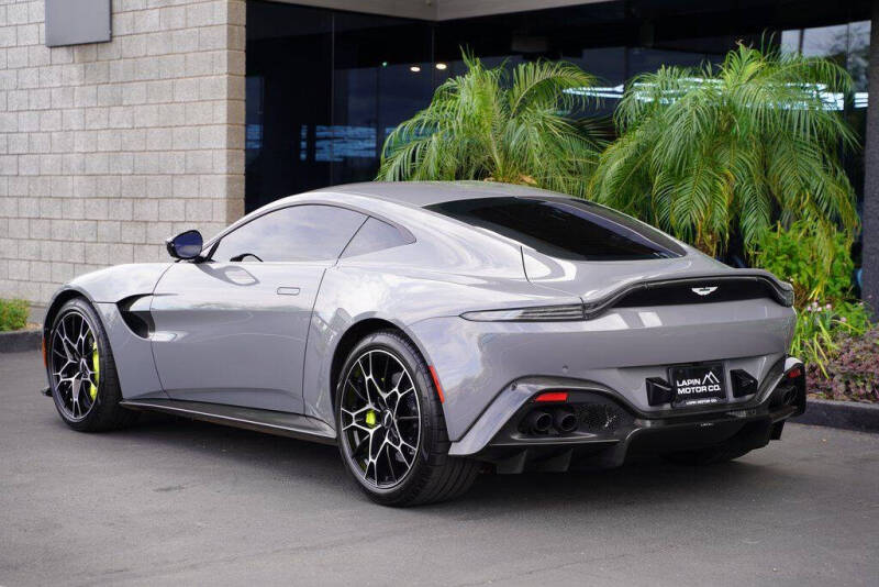 2020 Aston Martin Vantage