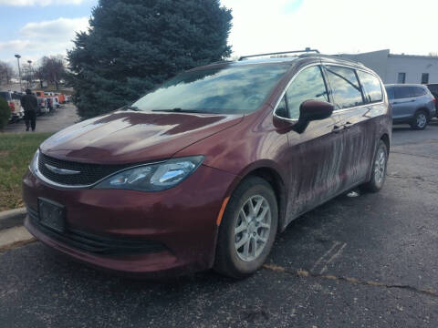 2020 Chrysler Voyager LXi