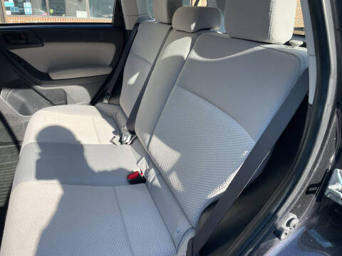 2016 Subaru Forester 2.5i