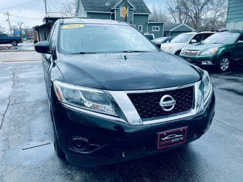 2014 Nissan Pathfinder for sale at SHEFFIELD MOTORS INC in Kenosha WI