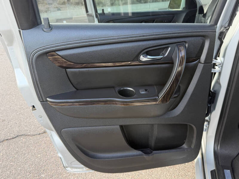 2016 GMC Acadia Denali