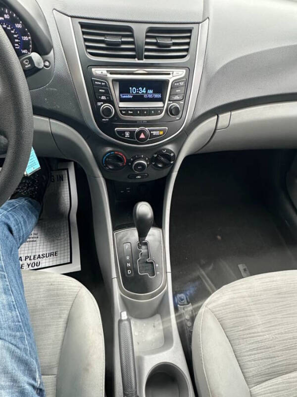 2015 Hyundai Accent GLS