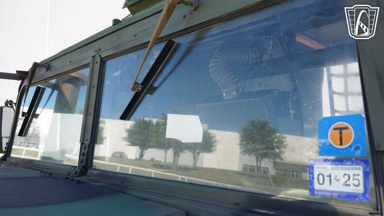 1991 AM General Hummer