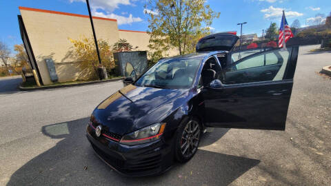 2017 Volkswagen Golf GTI Sport